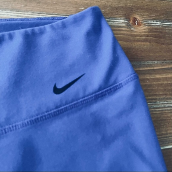 𝅺WOMENS Nike Dri Fit Crop Leggings. M. - Picture 3 of 6